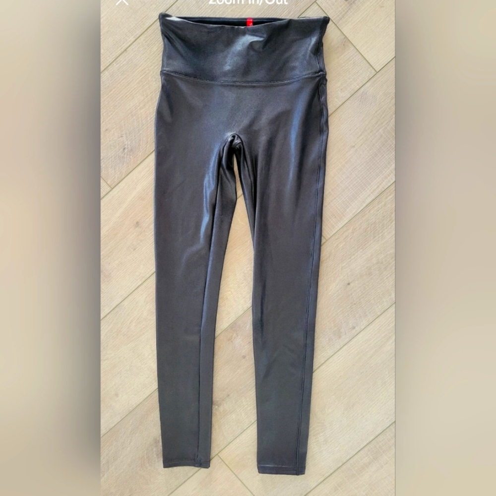 Spanx faux leather leggings M Medium